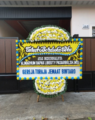 Papan Bunga Duka di Kalibaru