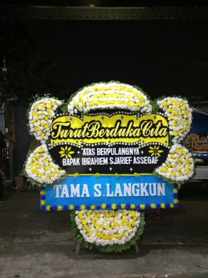 Papan Bunga Duka di Kalibaru